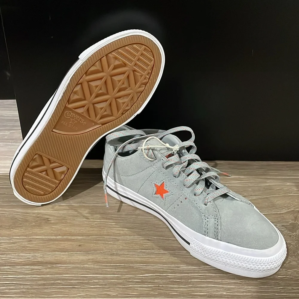 NEW Kids converse